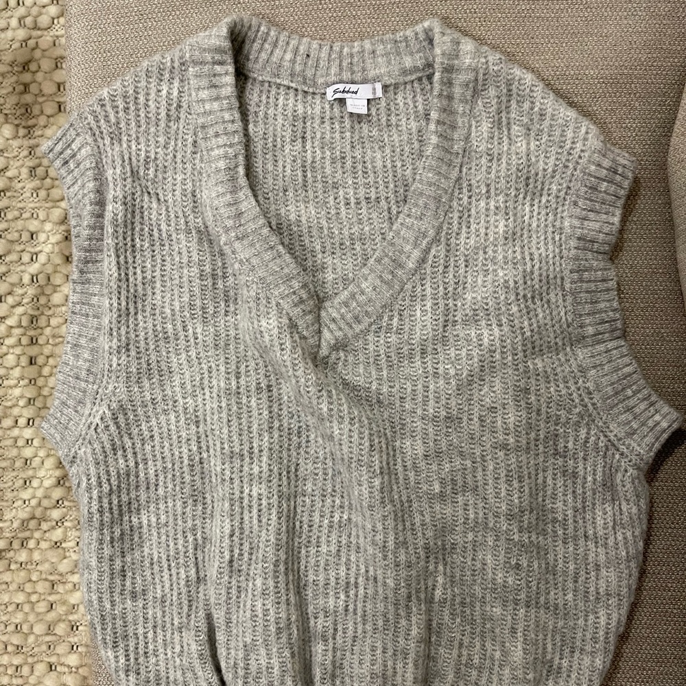 NWOT Sweater Vest